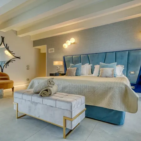 Palazzo Della Scala & 4* 라찌제
